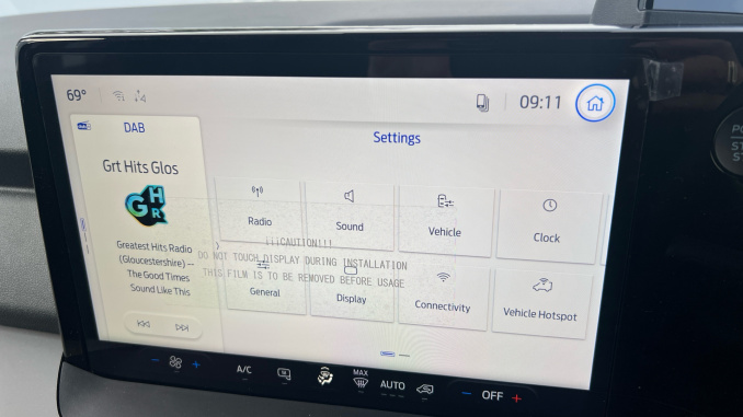 Ford Transit Courier E-Transit Courier 100kW 43kWh Trend Van Auto - Image 21
